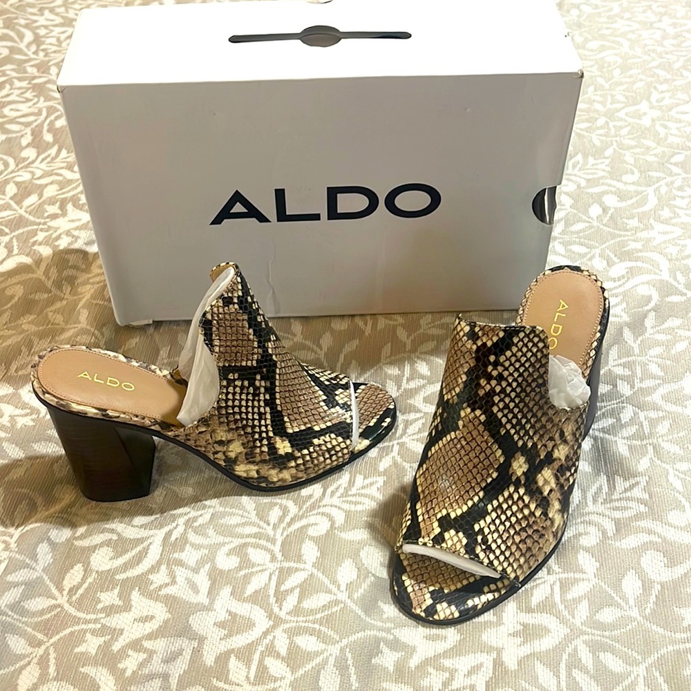 Women’s Aldo size 8.5